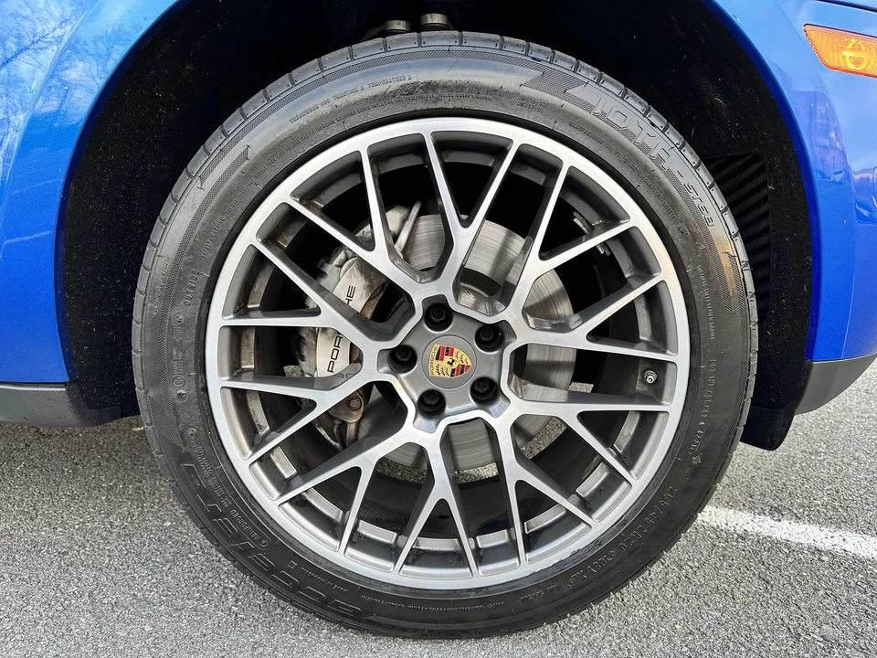 2017 Porsche Macan S - Image 26 of 31