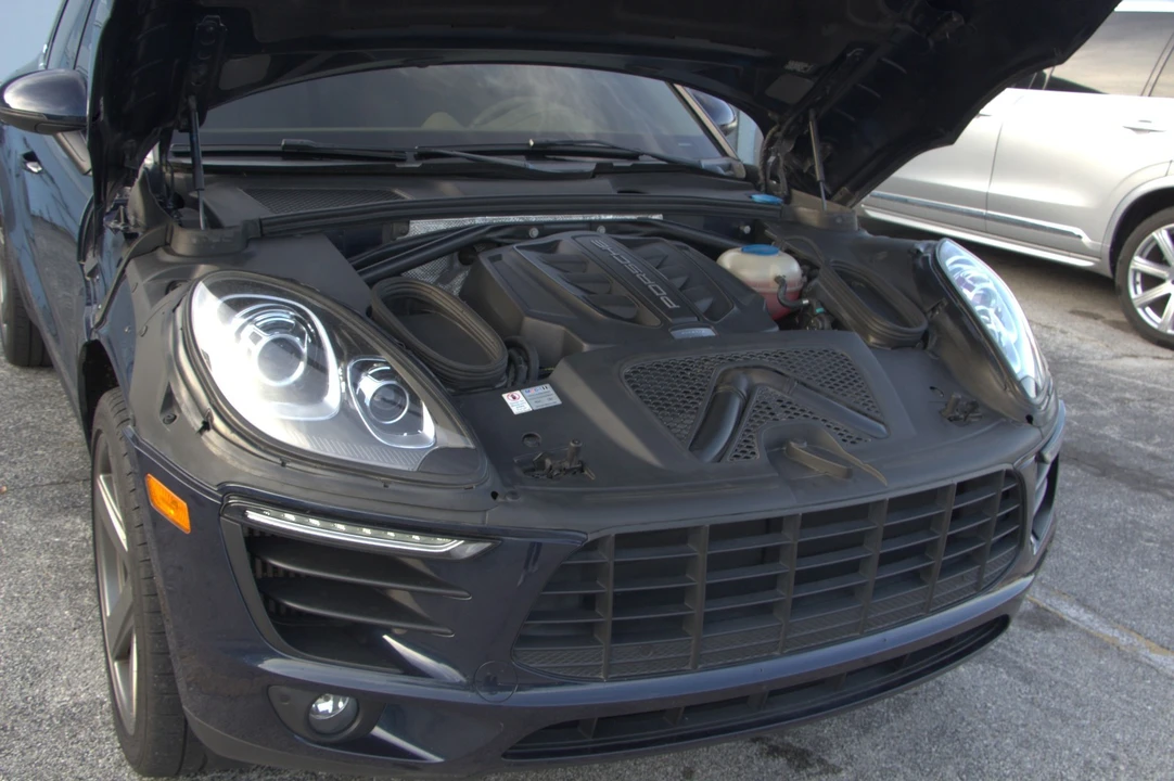 2017 Porsche Macan S - Image 19 of 31