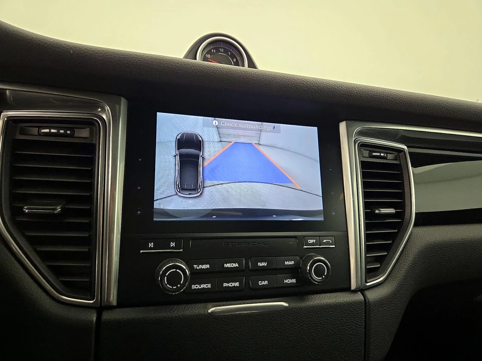 2017 Porsche Macan S - Image 15 of 27