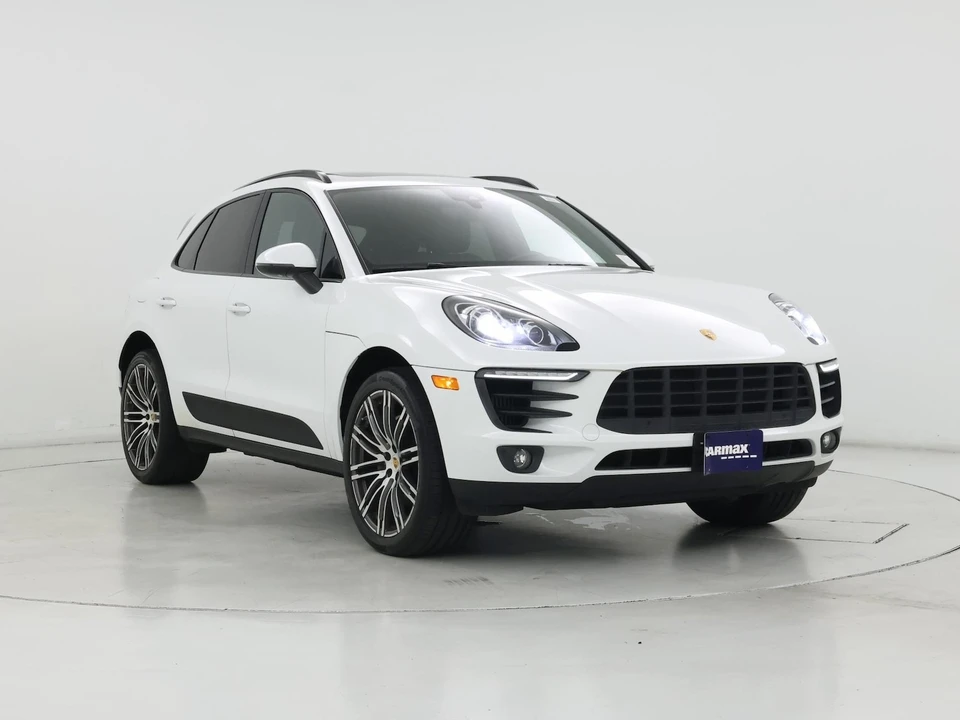 2017 Porsche Macan S - Image 2 of 27