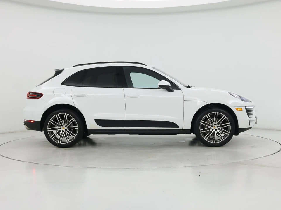 2017 Porsche Macan S - Image 8 of 27