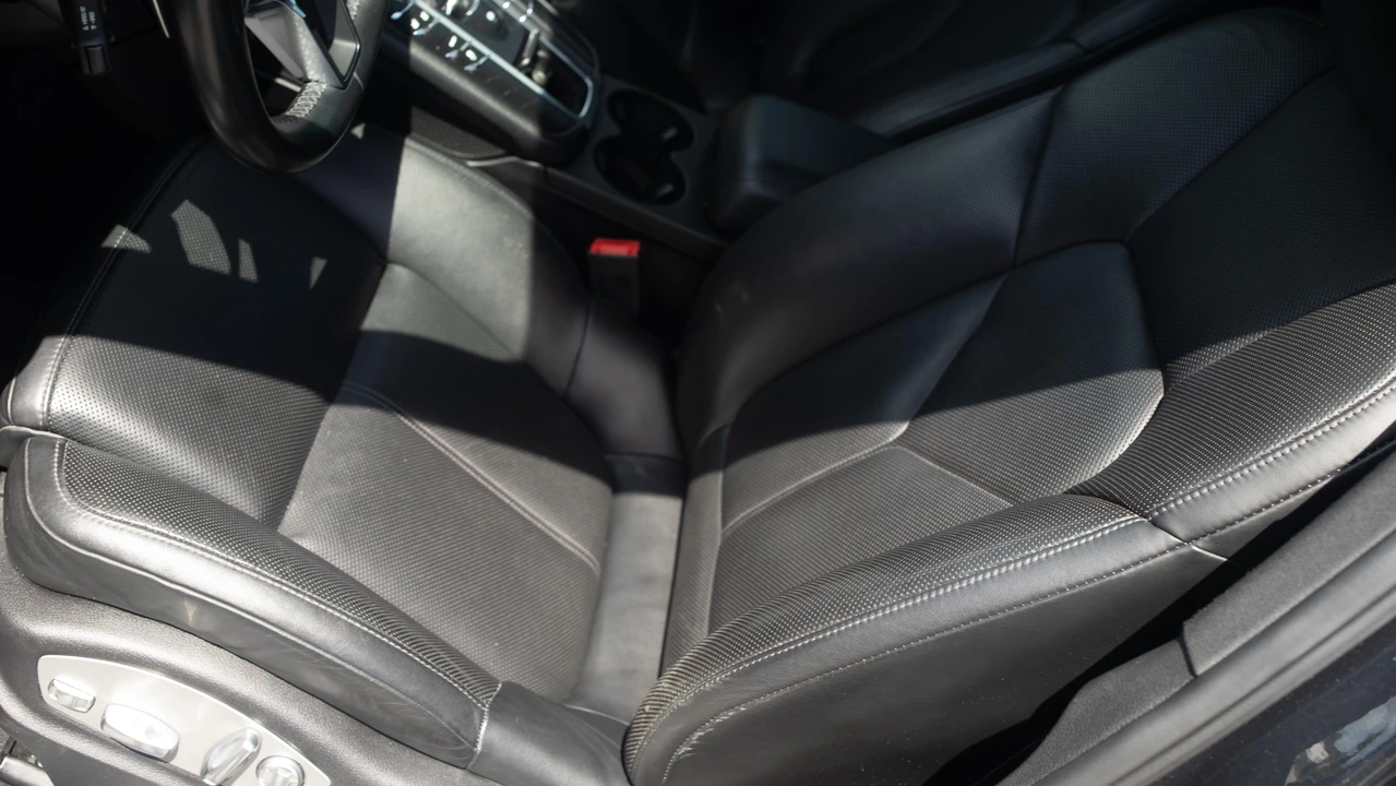 2017 Porsche Macan S - Image 30 of 31