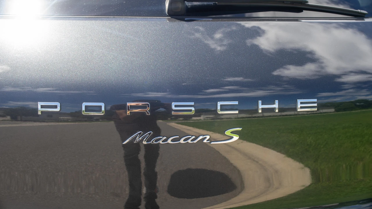 2017 Porsche Macan S - Image 19 of 31