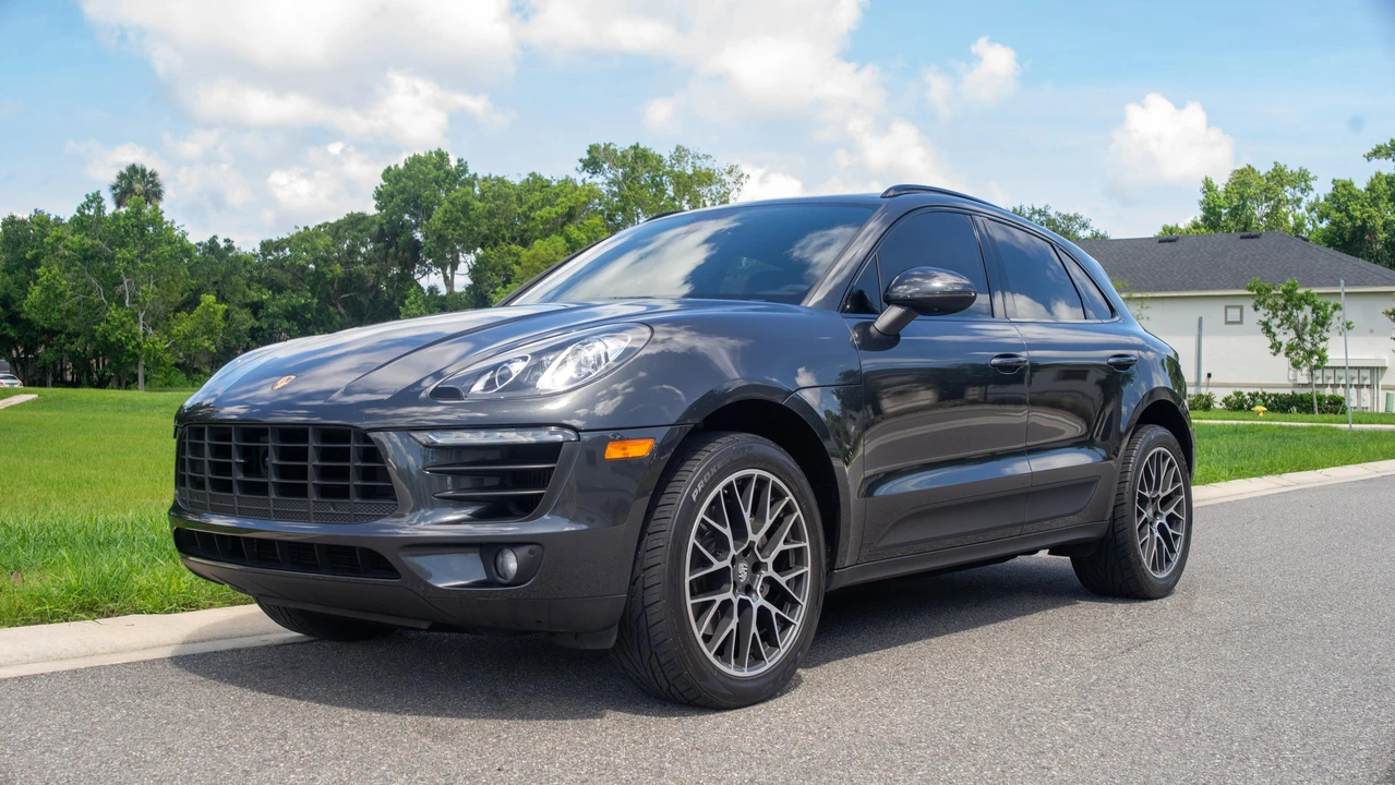 2017 Porsche Macan S - Image 8 of 31