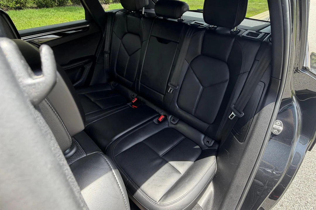 2017 Porsche Macan S - Image 28 of 31