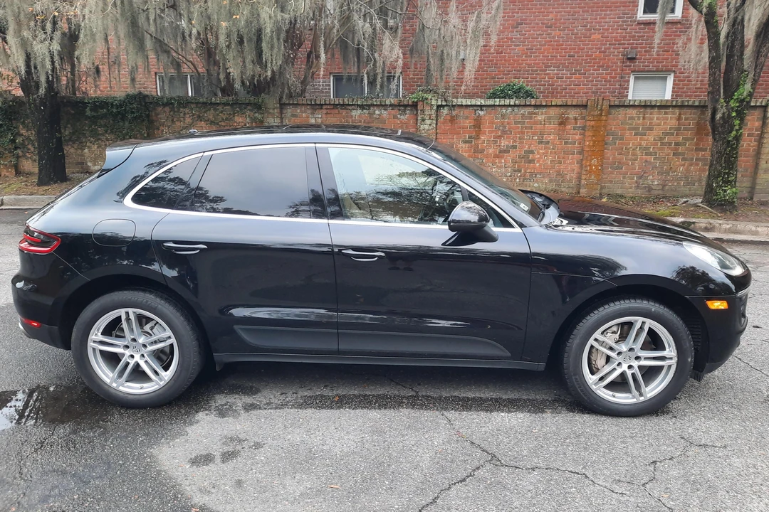 2017 Porsche Macan S - Image 3 of 31