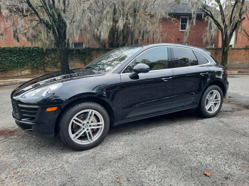 2017 Porsche Macan S - Image 10 of 31