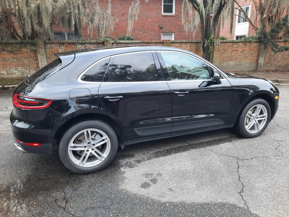 2017 Porsche Macan S - Image 16 of 31