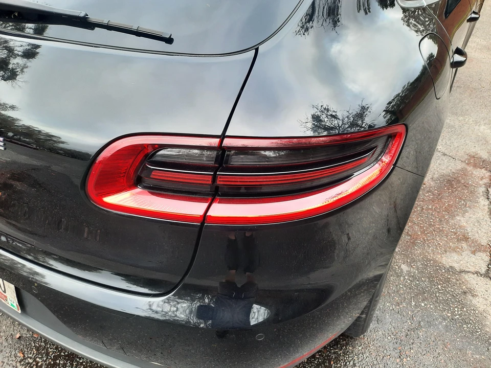 2017 Porsche Macan S - Image 26 of 31
