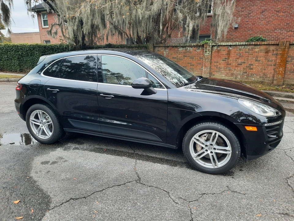 2017 Porsche Macan S - Image 18 of 31
