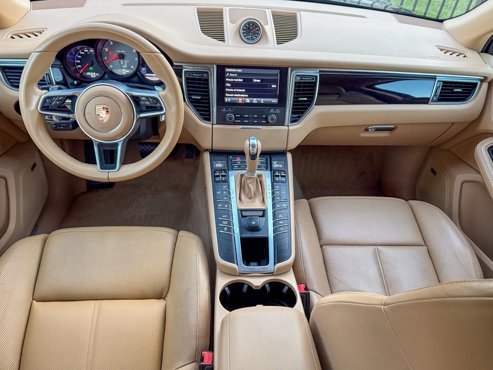 2017 Porsche Macan S - Image 9 of 12