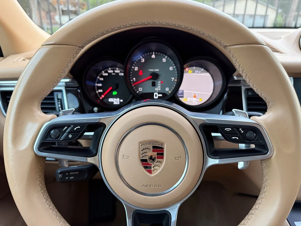 2017 Porsche Macan S - Image 12 of 12
