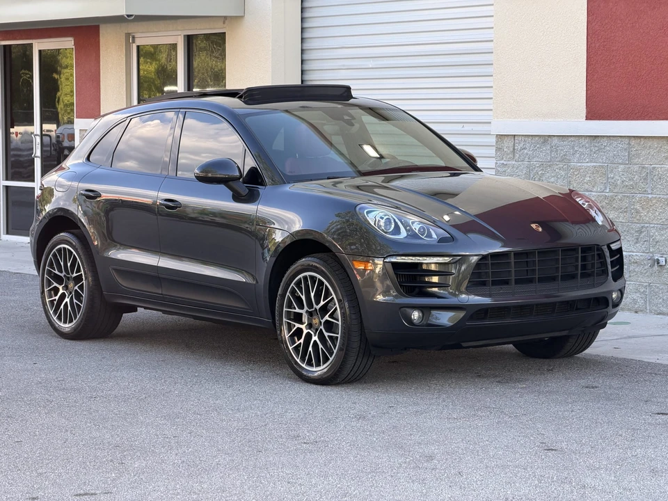 2017 Porsche Macan S - Image 7 of 31