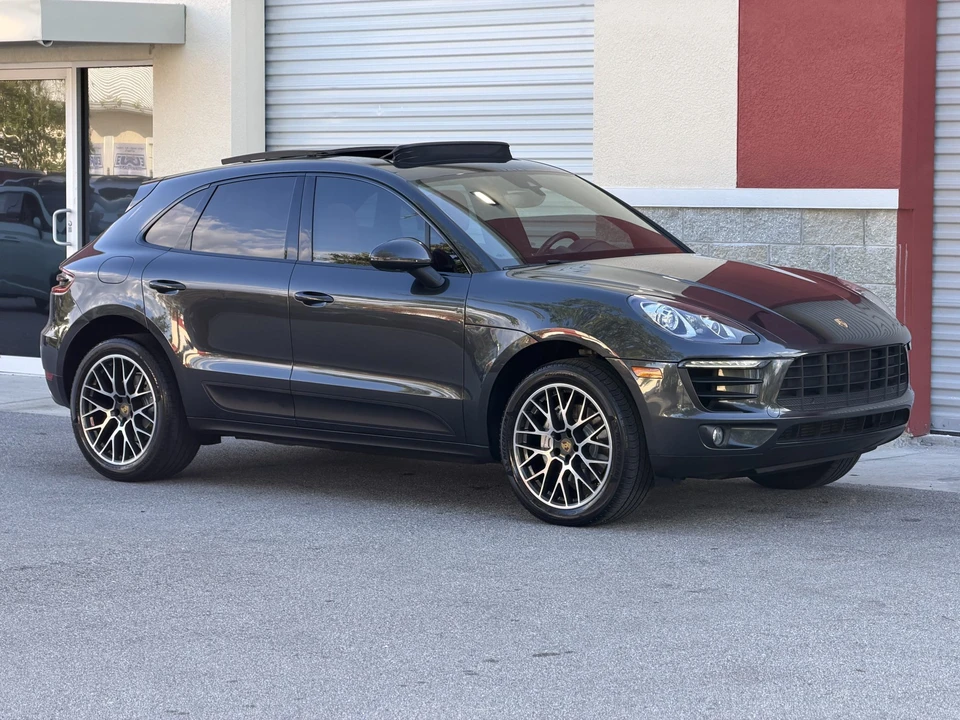 2017 Porsche Macan S - Image 8 of 31