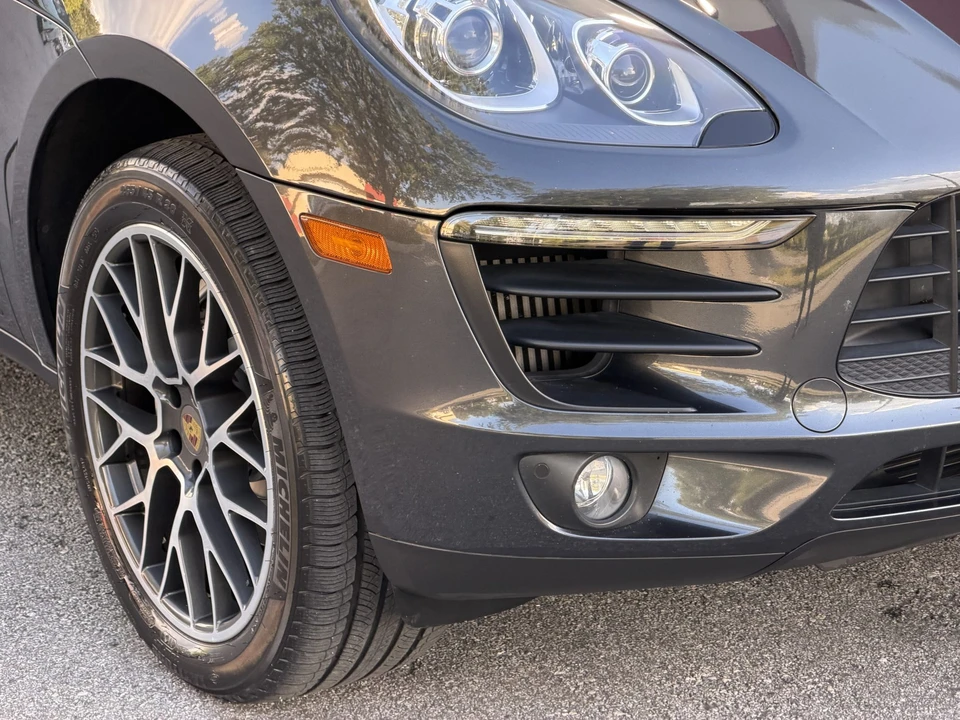 2017 Porsche Macan S - Image 20 of 31
