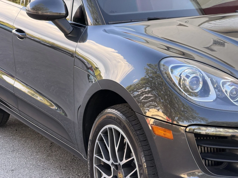 2017 Porsche Macan S - Image 18 of 31