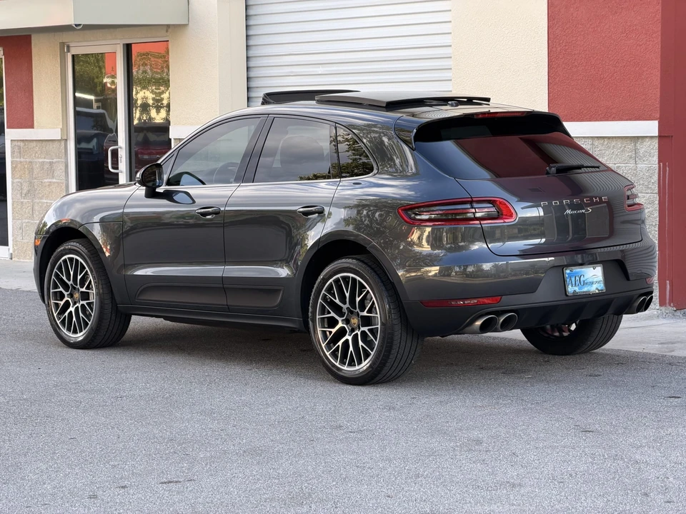 2017 Porsche Macan S - Image 13 of 31