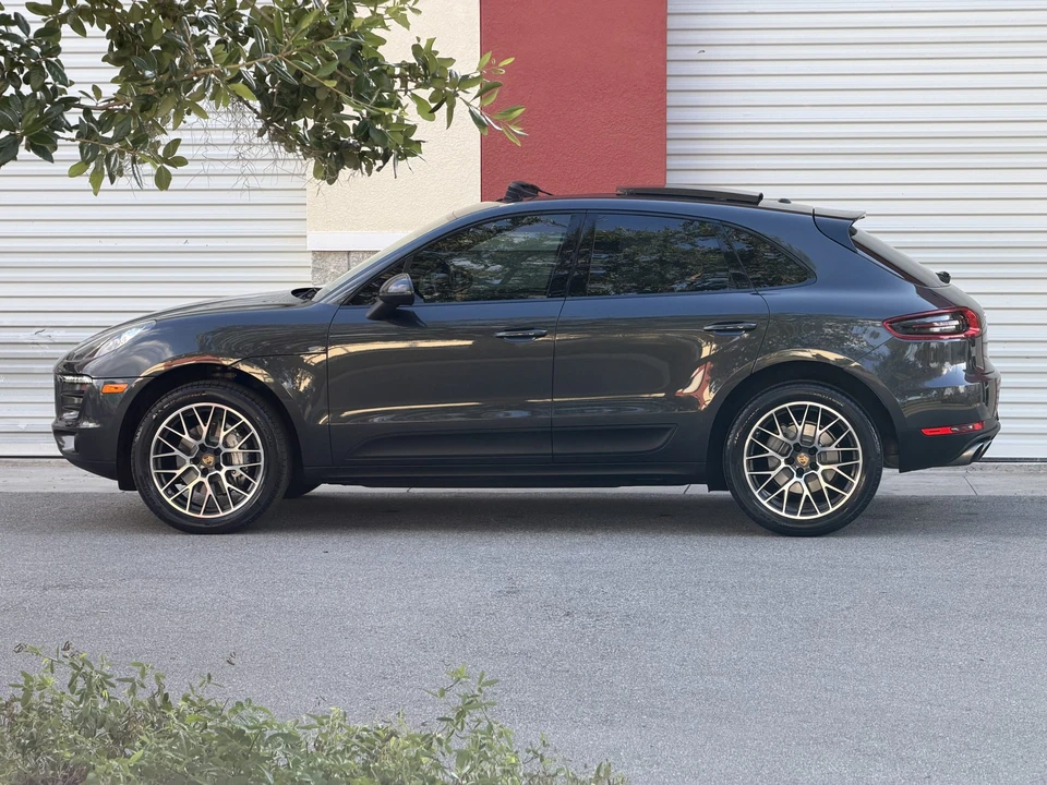 2017 Porsche Macan S - Image 15 of 31