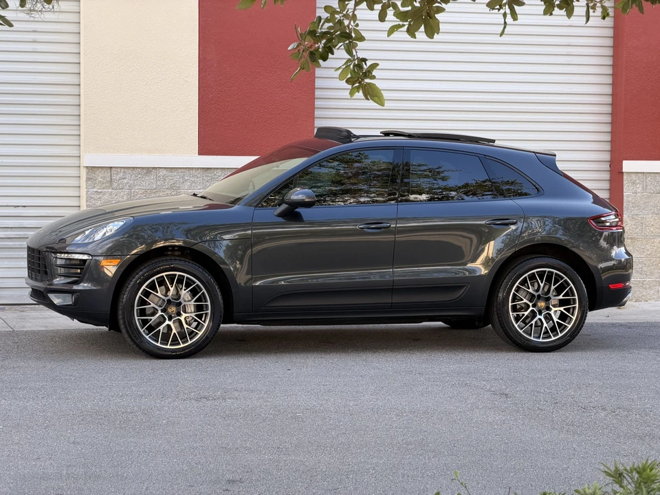 2017 Porsche Macan S - Image 16 of 31