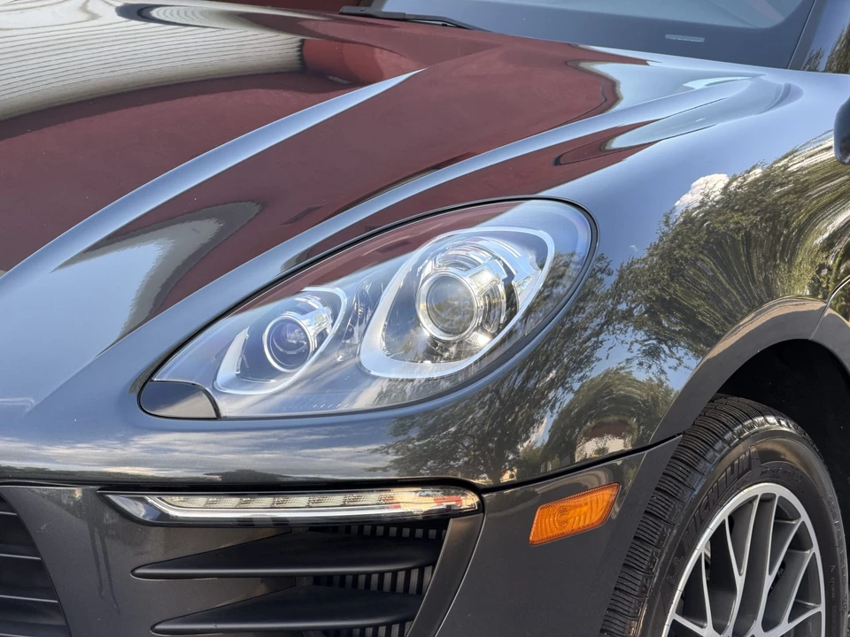 2017 Porsche Macan S - Image 28 of 31