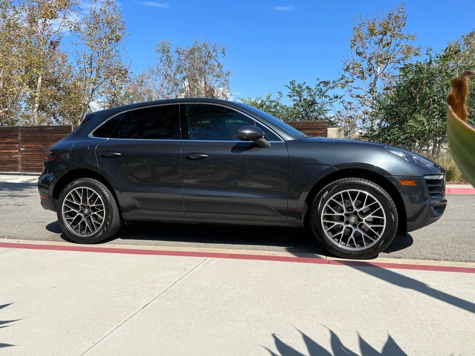2017 Porsche Macan S - Image 5 of 10