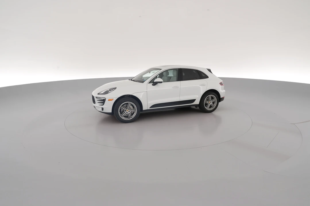 2017 Porsche Macan S - Image 25 of 31