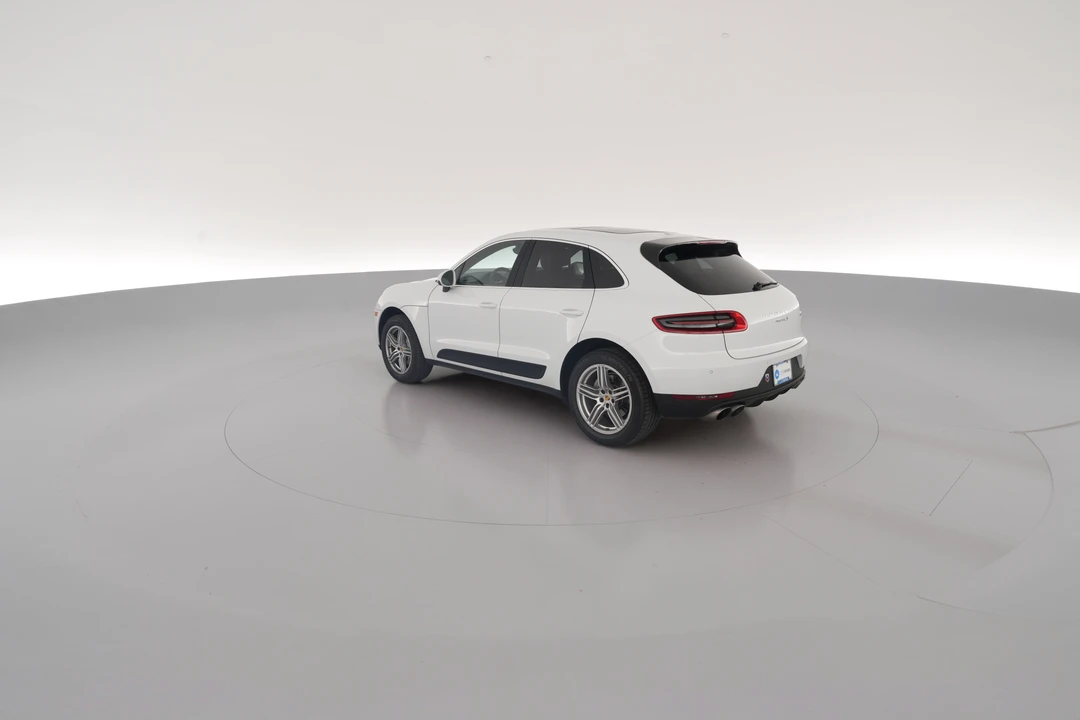 2017 Porsche Macan S - Image 28 of 31