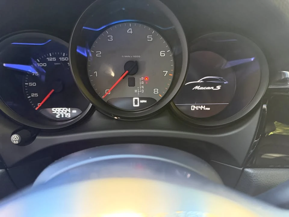 2017 Porsche Macan S - Image 8 of 12