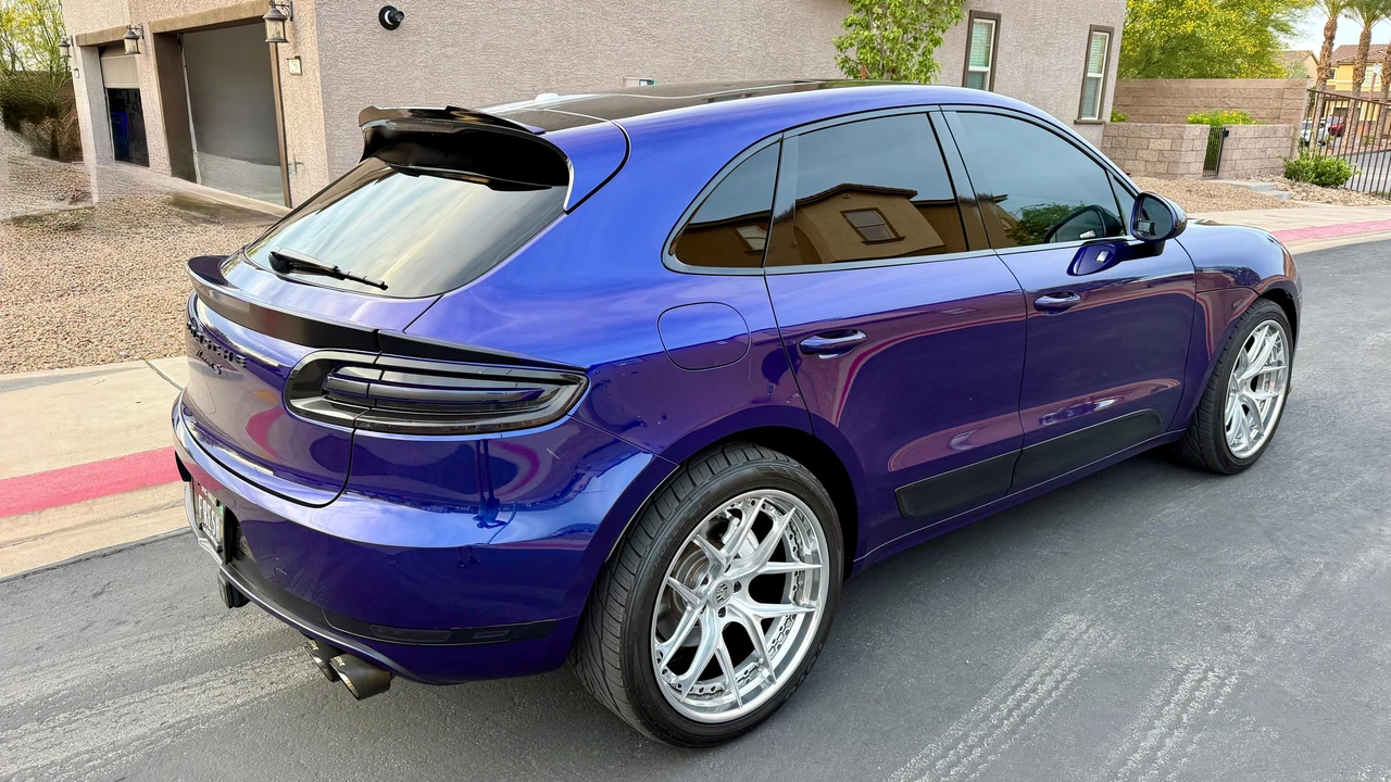 2017 Porsche Macan S - Image 12 of 31