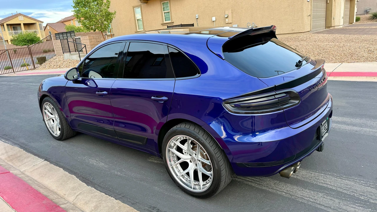 2017 Porsche Macan S - Image 9 of 31