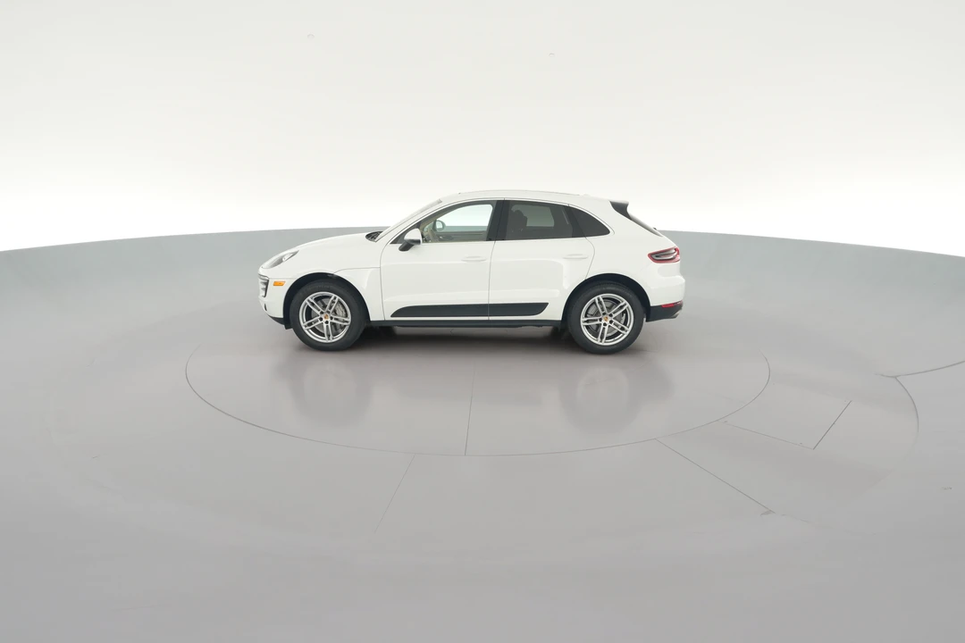 2017 Porsche Macan S - Image 30 of 31