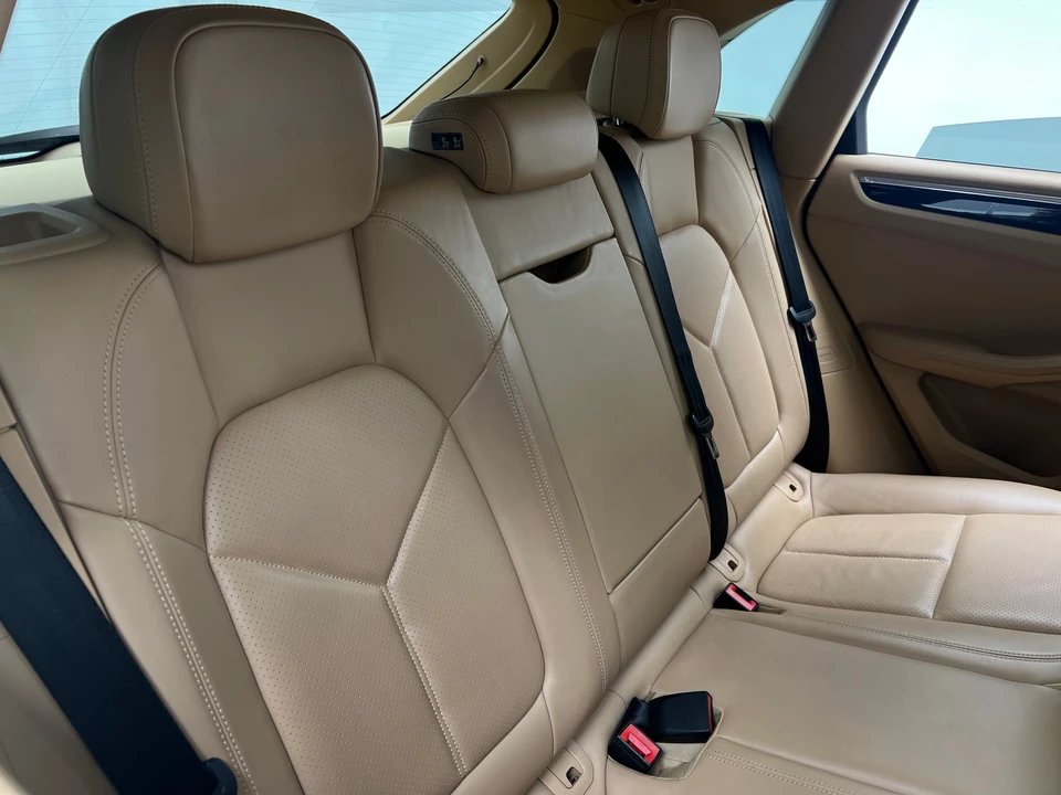 2017 Porsche Macan S - Image 4 of 31