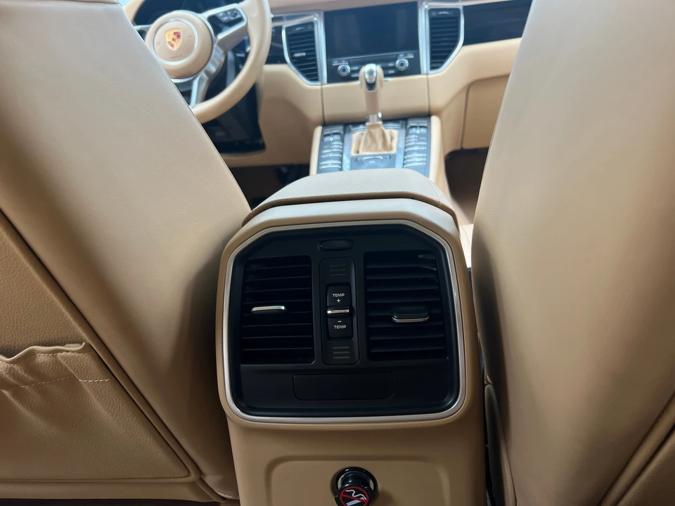 2017 Porsche Macan S - Image 5 of 31