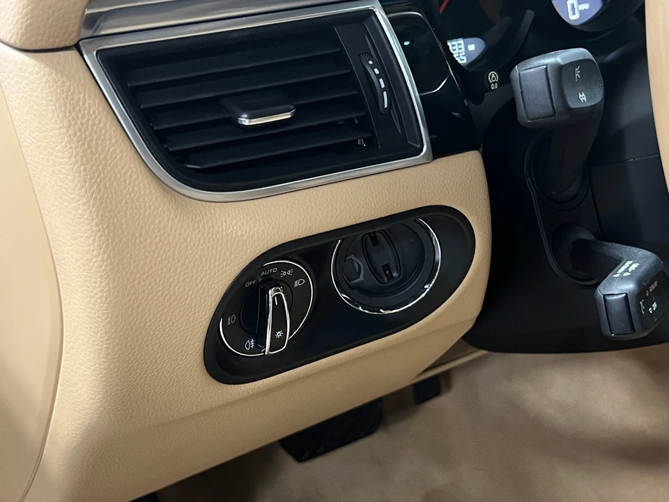 2017 Porsche Macan S - Image 3 of 31