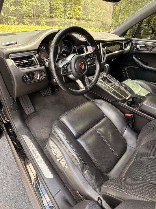 2017 Porsche Macan S - Image 17 of 20