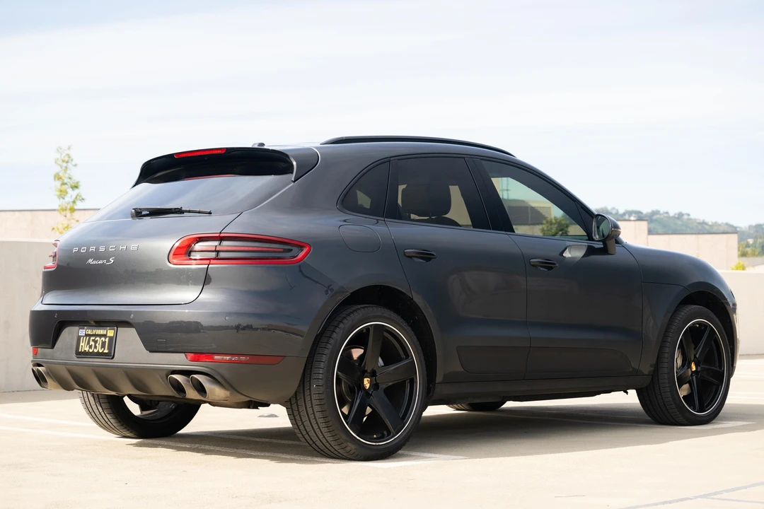 2017 Porsche Macan S - Image 15 of 31