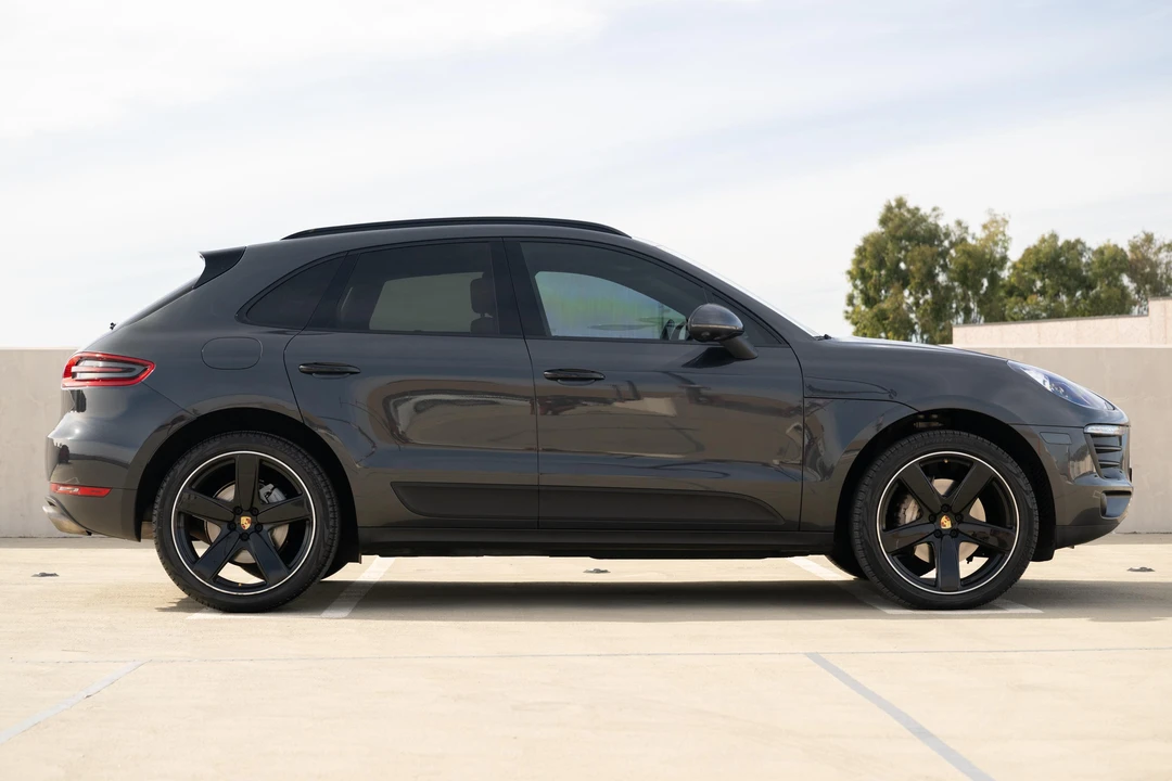 2017 Porsche Macan S - Image 17 of 31