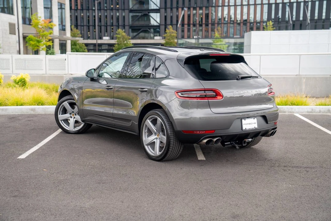 2017 Porsche Macan S - Image 3 of 5