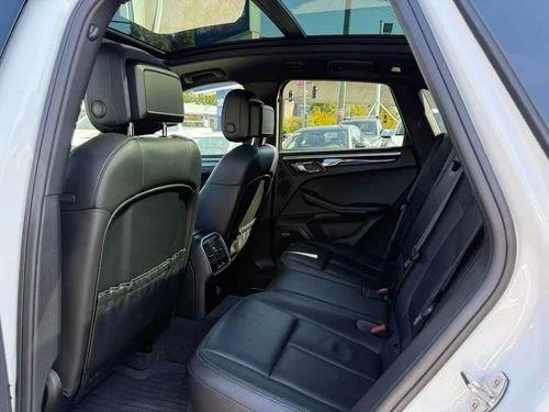 2017 Porsche Macan S - Image 19 of 19