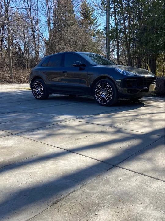 2017 Porsche Macan S - Image 7 of 10