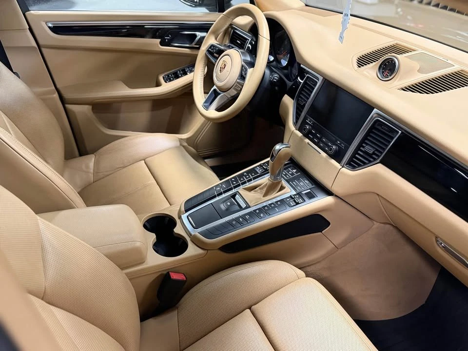 2017 Porsche Macan S - Image 8 of 15