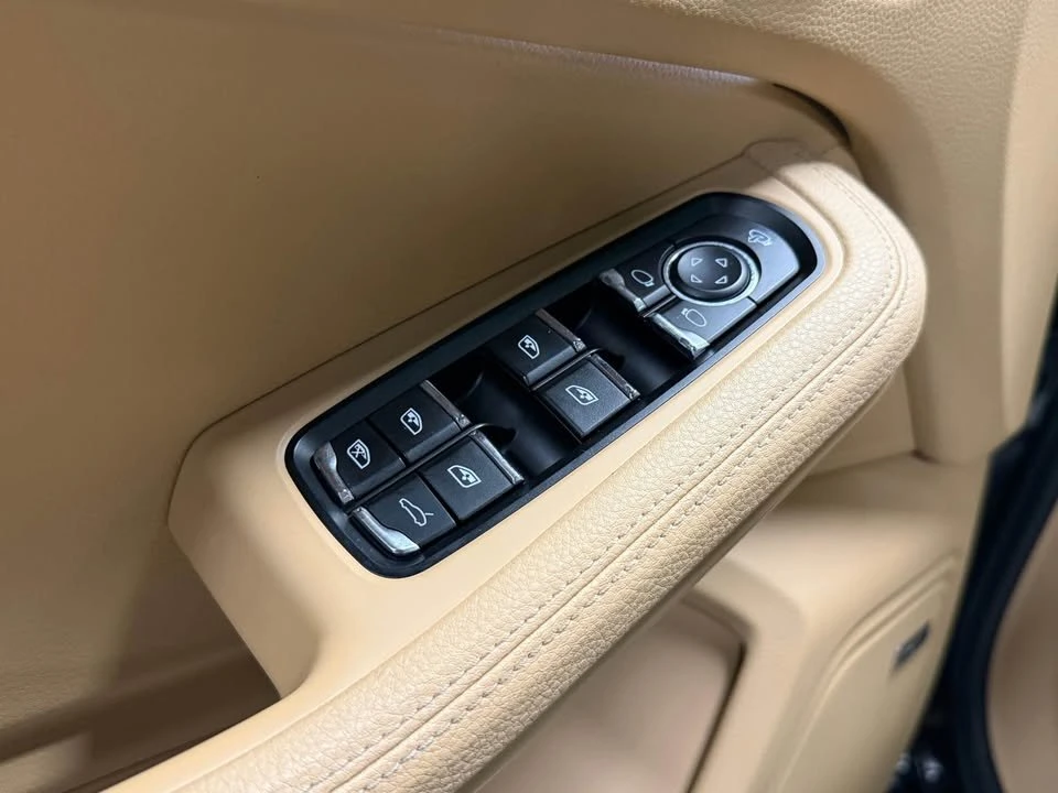 2017 Porsche Macan S - Image 13 of 15