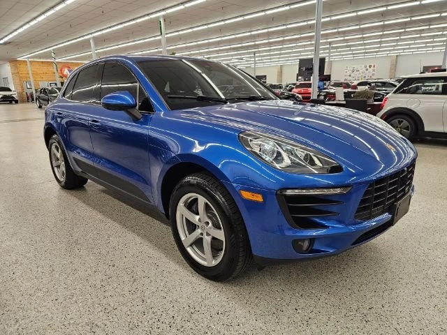 2017 Porsche Macan - Image 3 of 10