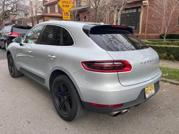 2017 Porsche Macan - Image 7 of 21