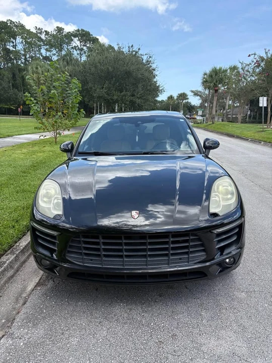 2017 Porsche Macan - Image 3 of 10