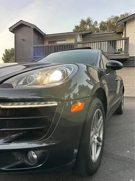2017 Porsche Macan - Image 3 of 16