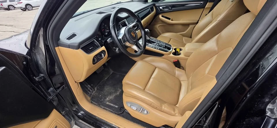 2017 Porsche Macan - Image 6 of 13