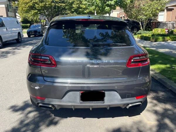 2017 Porsche Macan - Image 7 of 21