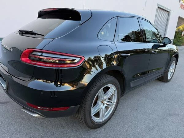 2017 Porsche Macan - Image 4 of 19