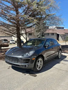 2017 Porsche Macan
